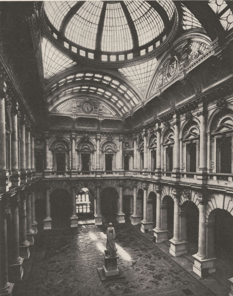 LONDON. Glass- Roofed interior court of the Royal Exchange 1926 old print
